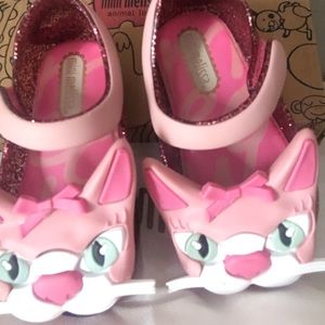 Mini Melissa Brand New - too small for my girls!